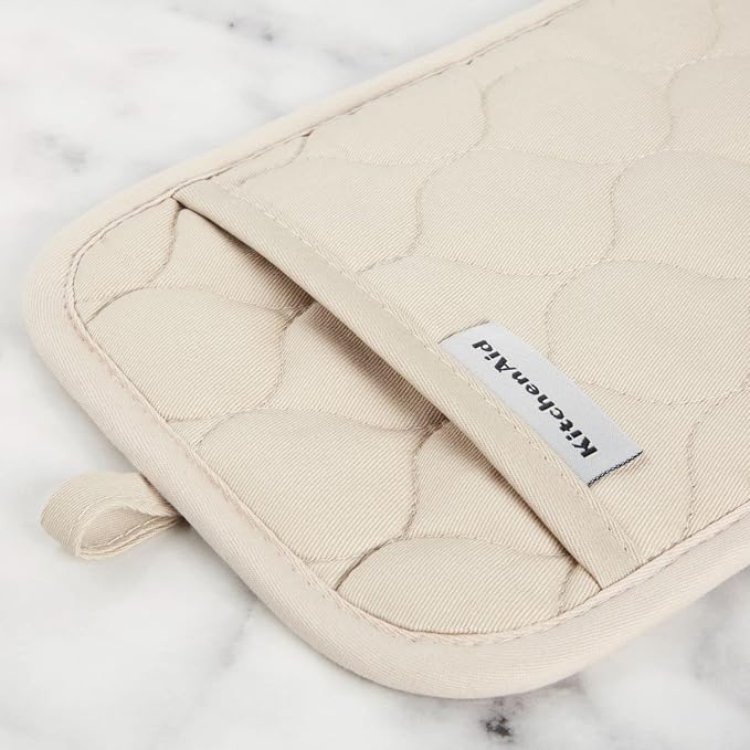 KITCHENAID Quilted Cotton Terry Cloth Oven Mitt, Pot Holder, Kitchen Towel 4-Pack Set, Heat Resistant, Silicone Grip, 16"x26", 7"x13" & 7"x10", Milkshake Tan - Image 5