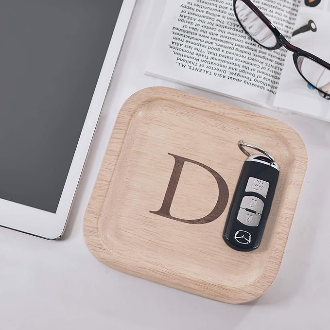 I'm Wooden Personalized Letter Catchall Valet Tray Trinket Dish Jewelry Tray Key Bowl Decorative Plate Organizing Ring Earrings Necklaces Bracelet Watch Coins Wallet Holder (6"x6" Sq Natural D)