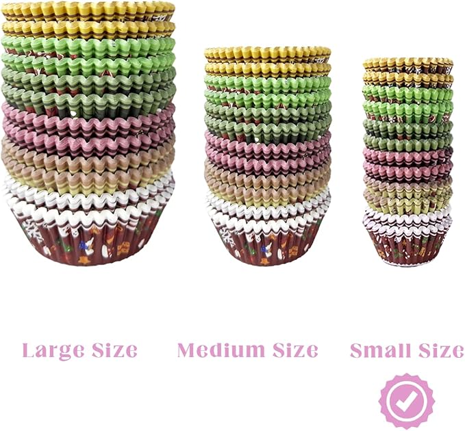 qiqee Christmas Standard Cupcake Liners Cupcake Cups 300-Count Food Grade Gradient 6 Design Christmas Gingerbread Man Cupcake Papers Baking Cups Cupcake Wrappers(Standard Size) - Image 3