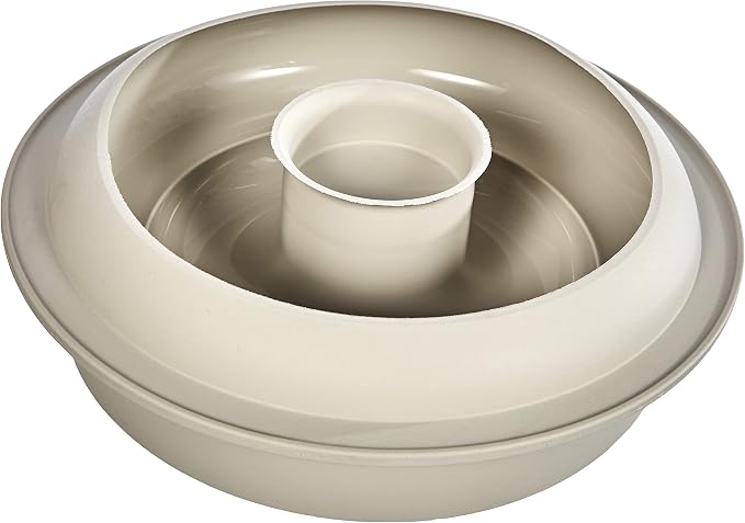 Silikomart Abbraccio (Hug) Silicone Round Baking Pan, 8-1/2" Diameter, 57-1/4 Fluid Ounces, Made in Italy - Image 3