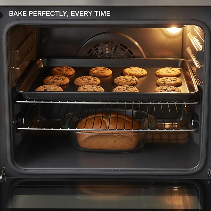1-Pack Stainless Steel Baking Sheet, 9.8 x 7.3 Inch Cookie Pan for Oven, Durable Smooth Surface Tray for Pastries - Image 2
