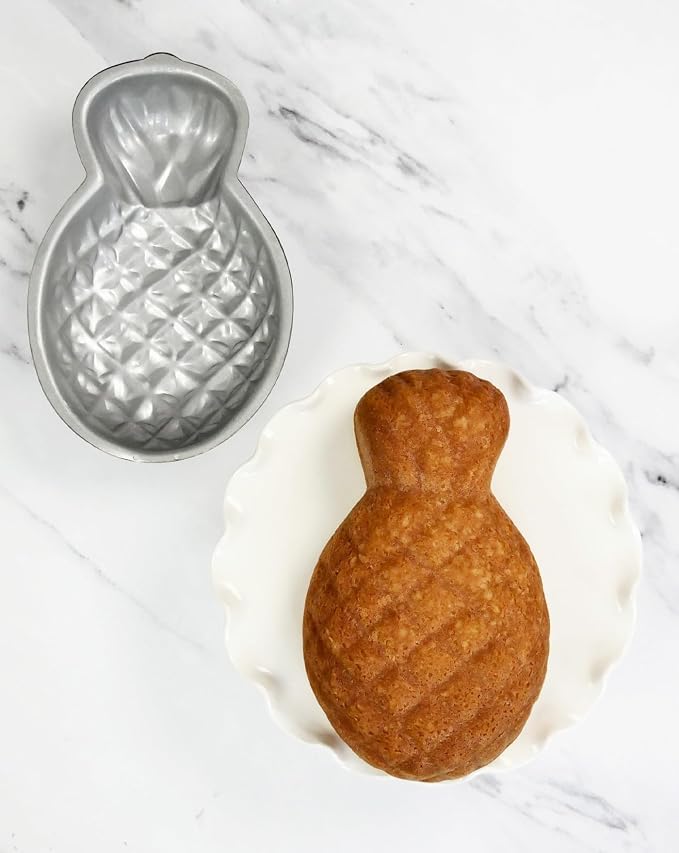 USA Pan Global Bakeware Pineapple Cake Pan - Image 4