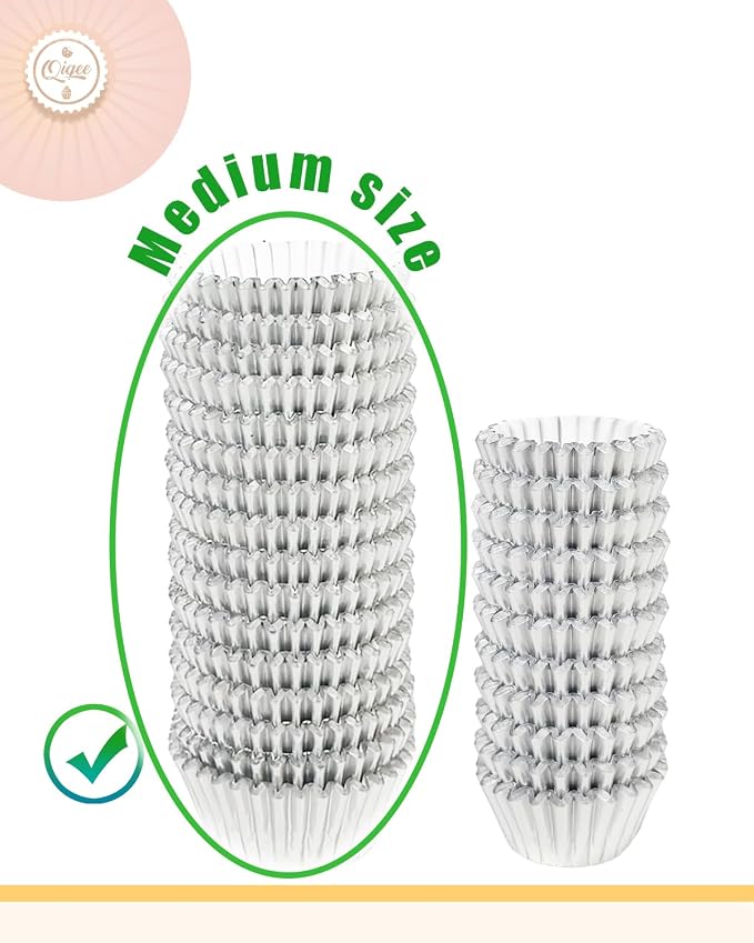qiqee Foil Cupcake Liners, 300 Count, Standard Size, Silver - Image 3