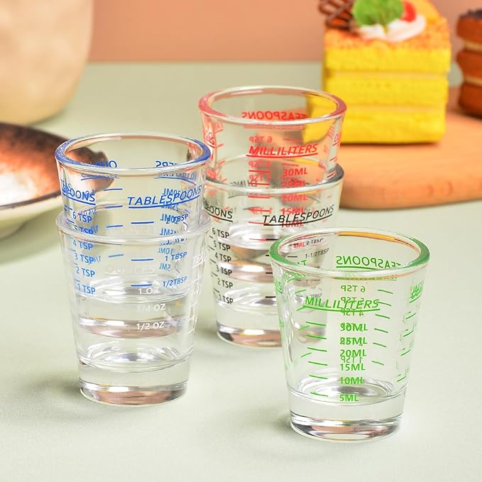 Shot Glass Measuring Cup，Espresso Shot Glass 26-Incremental Measurement 1oz, 6 Tsp, 2 Tbs, 30ml，Kitchen Tools，Bar Bartender Accessories, Jigger for Bartending (2 Pack-White)
