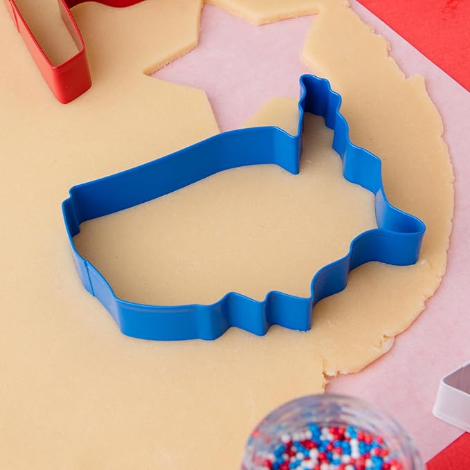 Cookie Cutter Kingdom, Patrioitic Cookie Cutters, 3 pack, Star, Flag, USA, 4th of July Cookie Cutters Shape, Memorial Day, Mold for Cakes Biscuits and Sandwiches (Patriotic 3 Pack)