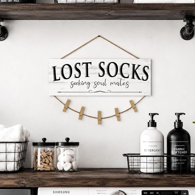 Laundry Room Signs Wall Decor: Lost Socks Sign - Seeking Soul Mates Quotes Funny Laundry Signs Rustic Farmhouse Laundry Room Door Sign Canvas Prints Wall Plaques Hanging Decor 6" x 14.5" - Image 2
