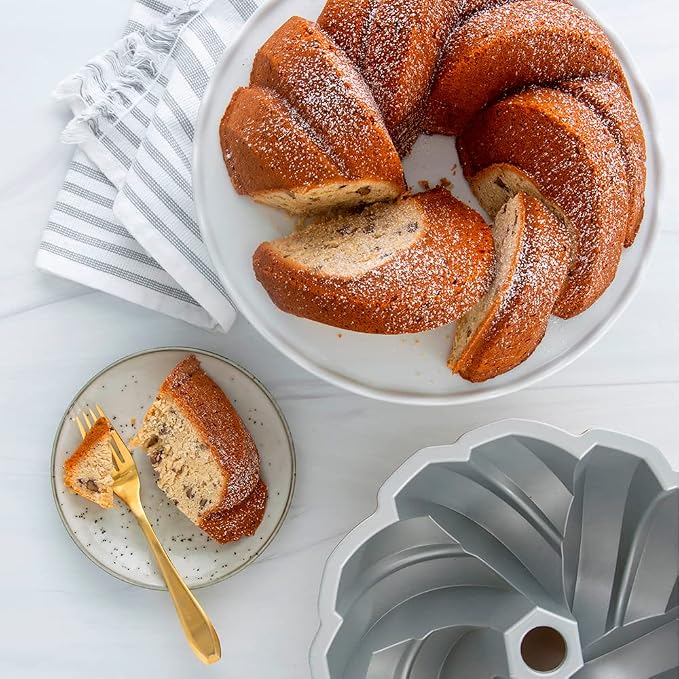 Nordic Ware NW 95577 75th Anniversary Braided Rope Bundt Cake Pan, Gold 12 Cup Capacity - Image 9