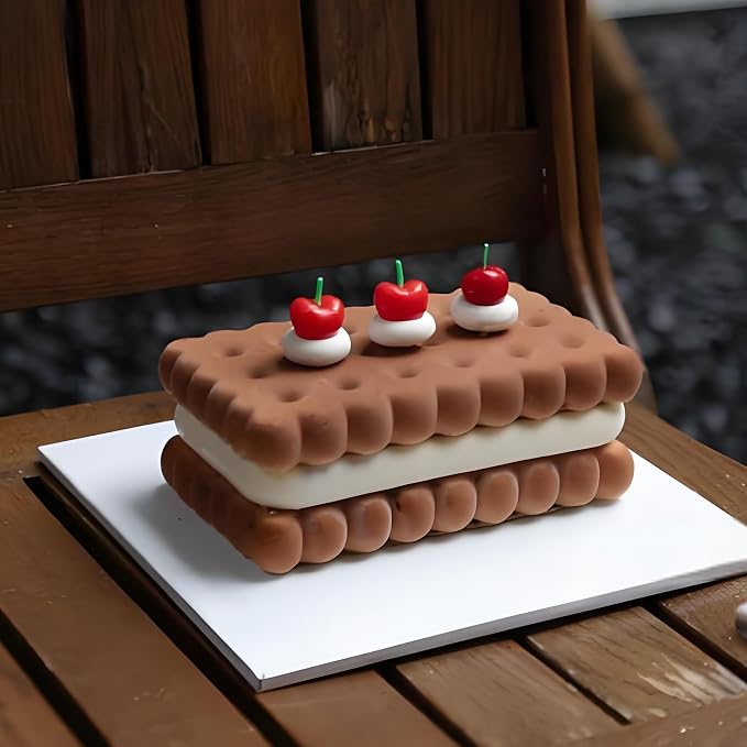 Silicone Cookie Biscuit Mold for Ice Cream Sandwich Cake | 3-Cavity Design, 17.3 x 9.6 cm, Wavy Edge Detail, Baking & Freezing Use, Easy Demolding - Image 8