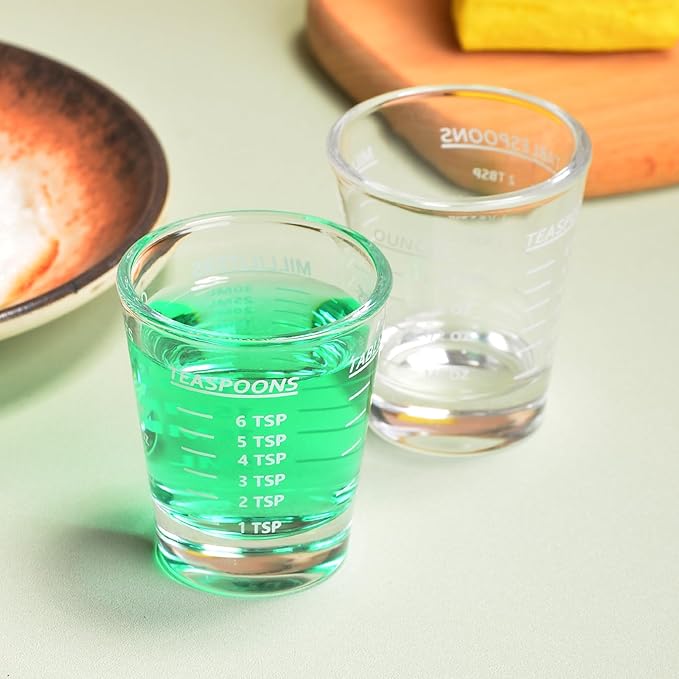 Shot Glass Measuring Cup，Espresso Shot Glass 26-Incremental Measurement 1oz, 6 Tsp, 2 Tbs, 30ml，Kitchen Tools，Bar Bartender Accessories, Jigger for Bartending (2 Pack-White)