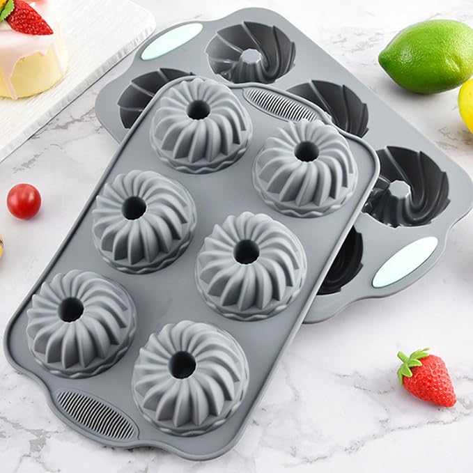 Wreath Ice Mold for Holiday Cocktails, Flexible Silicone Mold for Wreath Ice Cubes, Donuts, Soap & Chocolate, Easy Release for Baking & DIY Crafts (Style-B)
