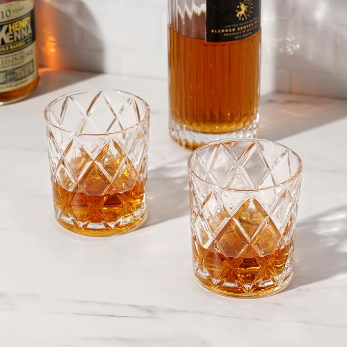 True Diamond Crystal Scotch Bourbon Whiskey Glasses, Old Fashioned Glasses Drinking Set, Whiskey Tumblers, Premium Bar Glassware Set of 4, 11 oz - Image 5