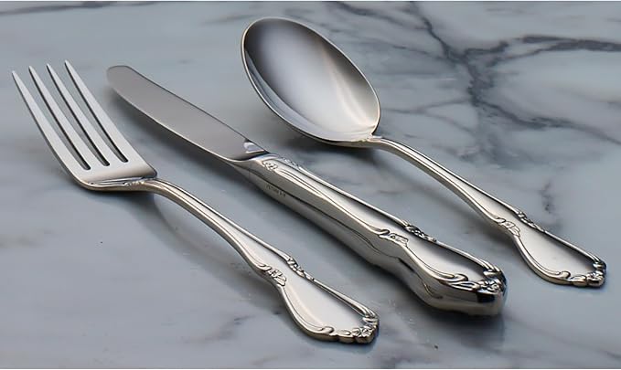 Oneida Spoons Silverware, Chateau Fine Flatware 4-Piece Teaspoons Set, 18/10 Stainless Steel Teaspoon Set, Service For 4, Dishwasher Safe, Small Spoons, Coffee Spoon, Tea Spoon (Silver, 4 Piece) - Image 5