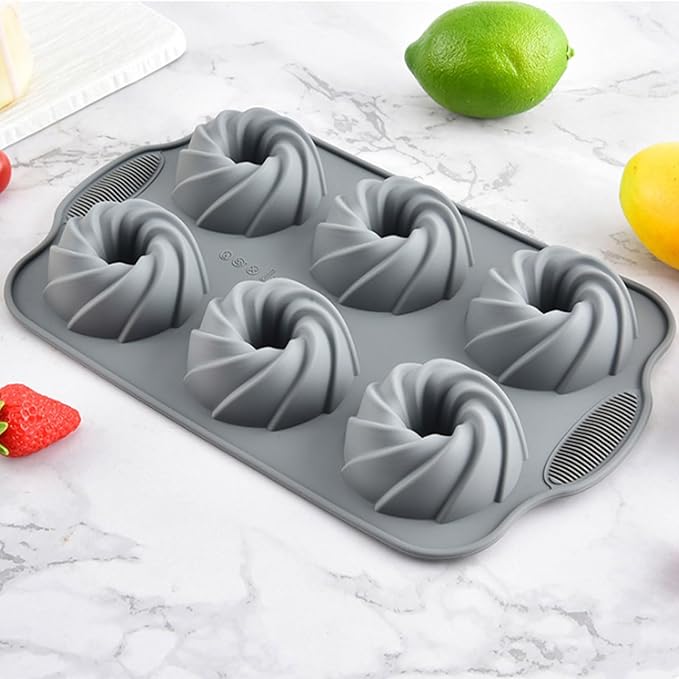 Wreath Ice Mold for Holiday Cocktails, Flexible Silicone Mold for Wreath Ice Cubes, Donuts, Soap & Chocolate, Easy Release for Baking & DIY Crafts (Style-B)
