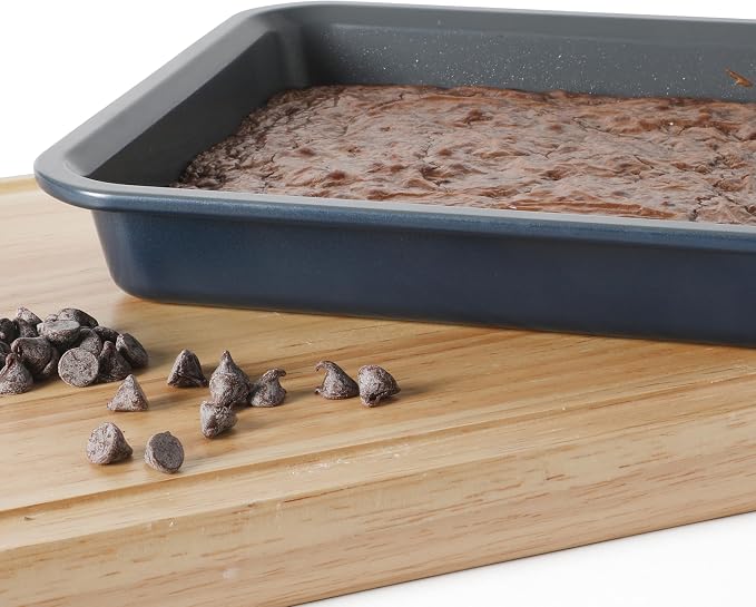 Calphalon Legacy Bake Pan, 9 Inch Baking Pan PFA Free Nonstick Heavy Gauge Steel Bakeware for Even Heating, Oven Safe Squre Pan for Cakes, Brownies, Roasting, Everyday Kitchen Use - Image 3