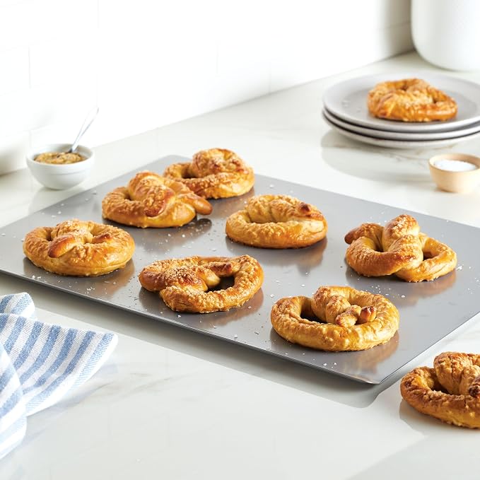 Farberware GOLDEN BAKE Nonstick Jumbo Cookie Sheet, Cookie Sheets for Baking Nonstick, 15.5-Inch x 20-Inch, Light Gray - Image 9