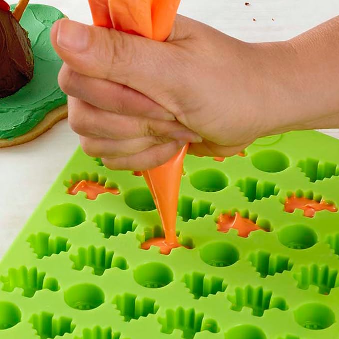 ROSANNA PANSINO by Wilton Nerdy Nummies Silicone Candy Mold, 42-Cavity - Image 9