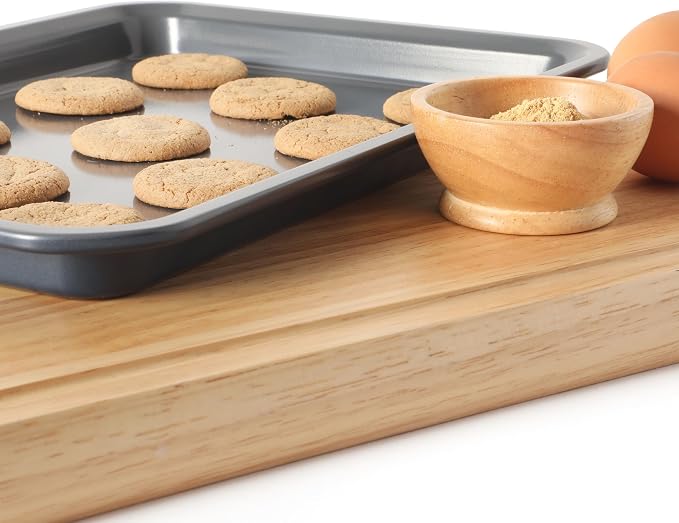 Calphalon Legacy 13 x 9 Inch PFA Free Nonstick Cookie Sheet Baking Pan in Blue, Durable Heavy Gauge Steel Bakeware for Even Heating, Oven Safe Baking Tray for Cookies - Image 3