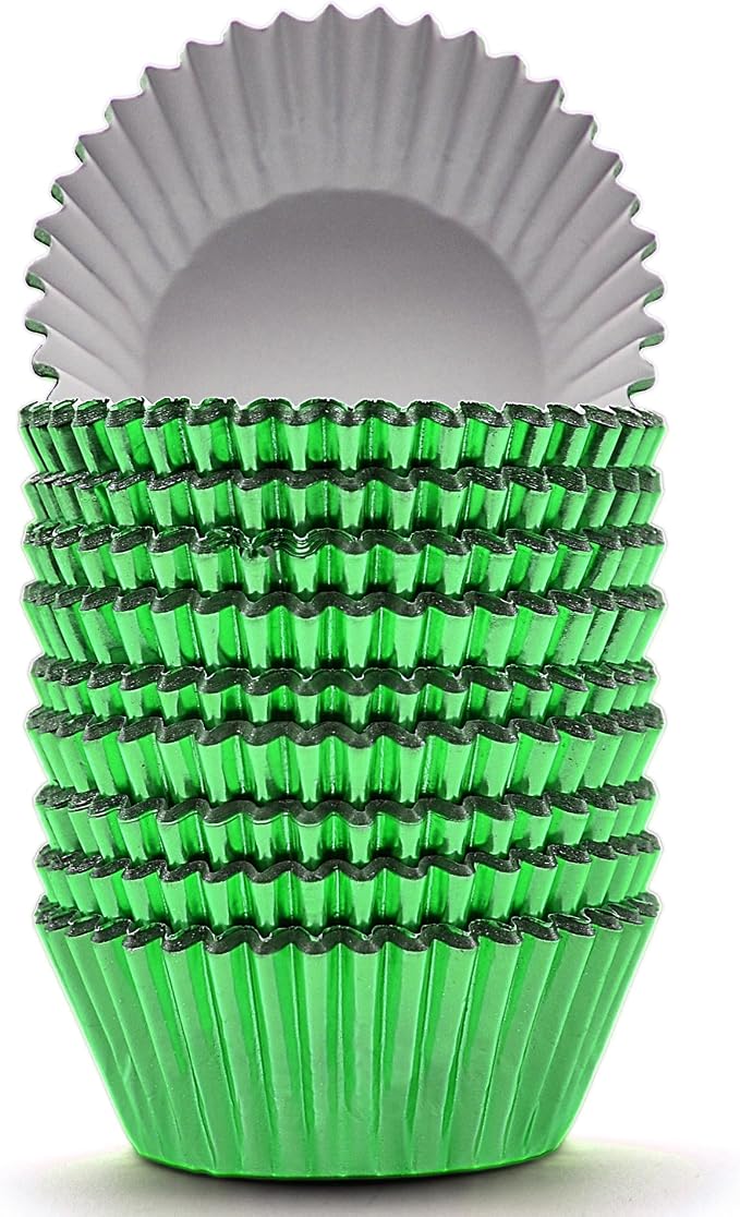 200 Pcs Green Foil Cupcake Liners Standard Baking Cups Muffin Paper Cases | Food-grade, Greaseproof & Sturdy Parchment, Cupcake Wrapper for Party, Christmas, Gift by MODENGKONGJIAN