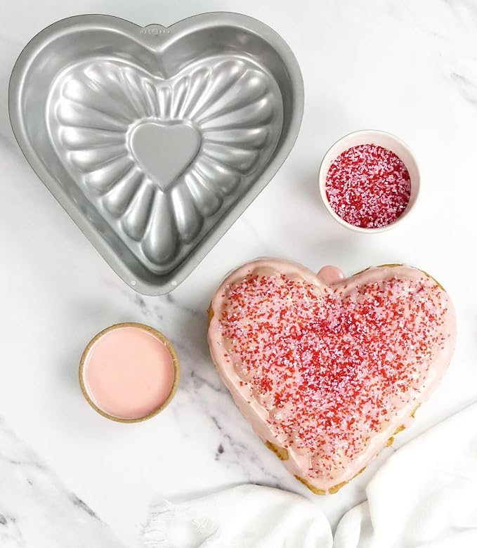 USA Pan Global Bakeware Fancy Heart Cake Pan - Image 5