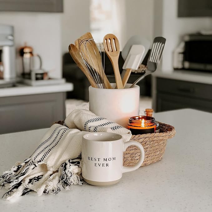Sweet Water Decor Best Mom Ever Stoneware Coffee Mugs - 14Oz Cute Coffee Mugs for Hot and Cold Drinks - Dishwasher and Microwave Safe - Mothers Day Gift - Ideal for Tea & Espresso - Image 4