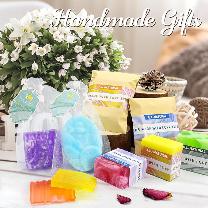 WhizToys Soap Making Kit Supplies, Crafts Kits for Adults and Kids, DIY Beginners Kit Containing Silicone Mold, Soap Cutter and Shea Butter Base, Fragrances and Gifts Cards