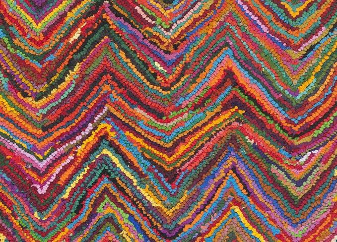 SAFAVIEH Nantucket Collection 4' Round Pink/Multi NAN141A Handmade Modern Abstract Chevron Cotton Area Rug - Image 5