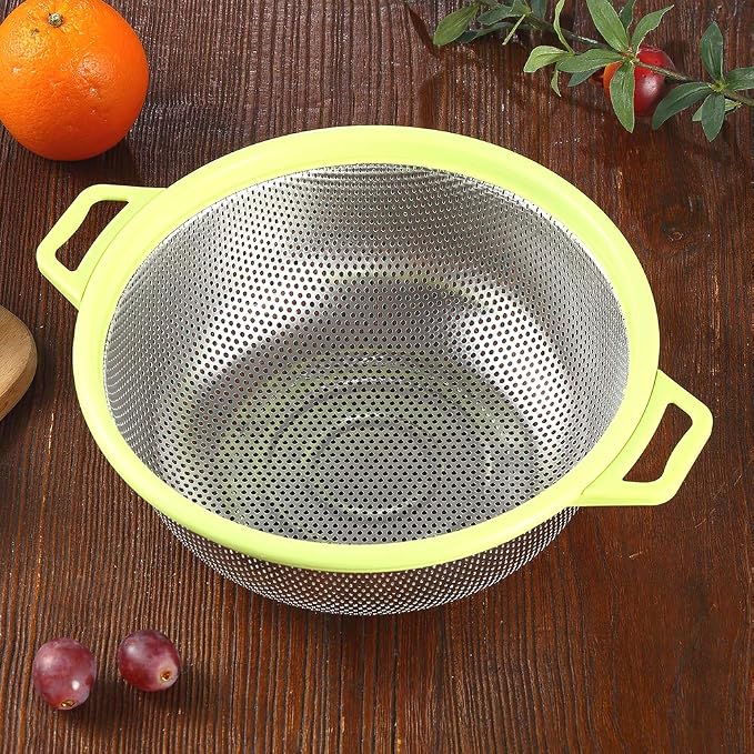 HiramWare Stainless Steel Colander With Handle and Legs, Large Metal Green Strainer for Pasta, Spaghetti, Berry, Veggies, Fruits, Noodles, Salads, 5-quart 10.5” Kitchen Mesh Colander, Dishwasher Safe - Image 5