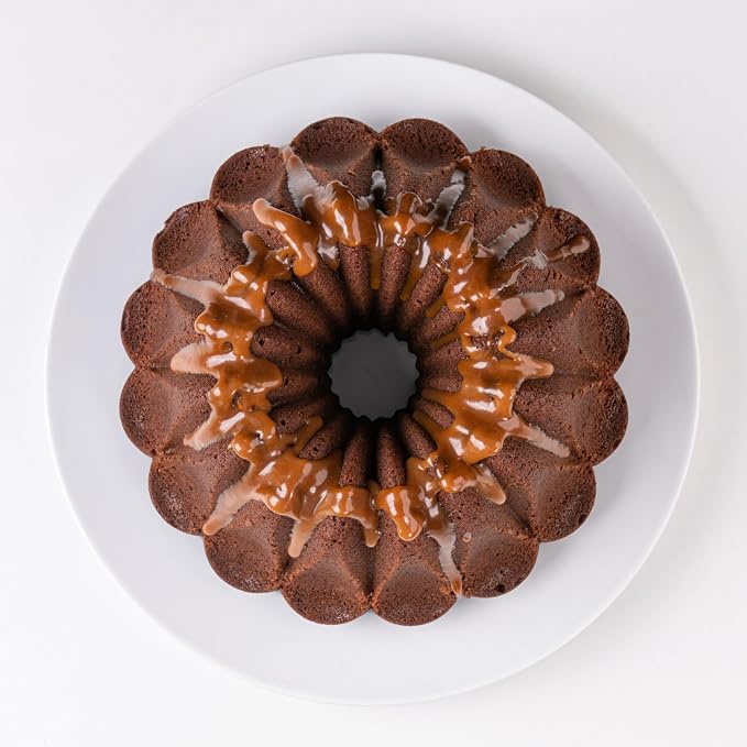 Baker's Secret for Fluted Cake Pan, Fluted Cake Pans, Perfect for Fluted Cakes, Die Cast Aluminum Cake Pans, 2 Layers Non-stick Coating, Cake Pan - Cast Aluminum Collection (Fountain) - Image 6