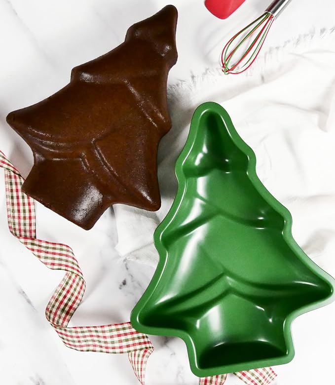 USA Pan Global Green Christmas Tree Cake Pan - Image 3