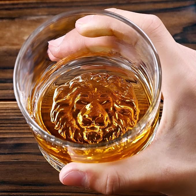 PARACITY Whiskey Glasses with Lion Pattern, Set of 2 | Old fashioned rocks glassware for bourbon and cocktails, suited to bars, parties and relaxed pours at home - Image 2