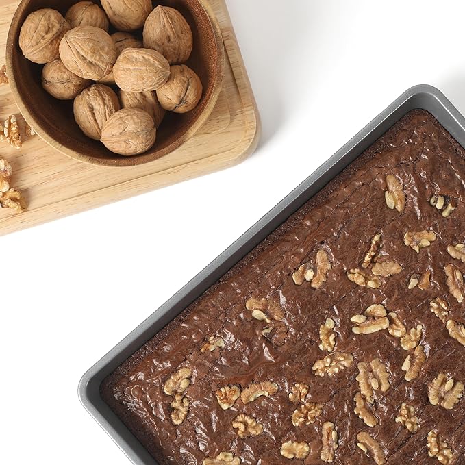 Calphalon Titan Steel Core PFA Free Nonstick 13 x 9 Inch Brownie Pan Baking Dish, Heavy Duty Reinforced Steel Bakeware for Even Heating, Oven Safe Cake and Brownie Pan for Baking - Image 3