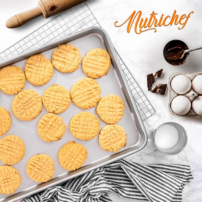 NutriChef Aluminum Baking Sheet w/ Cooling Rack - Thick & Durable Cookie Sheet Tray for Baking Pastries, Cookies, Bacon, & More - PFOS, PTFE, PFOA FREE, Dishwasher Safe (13" x 10") - Image 7