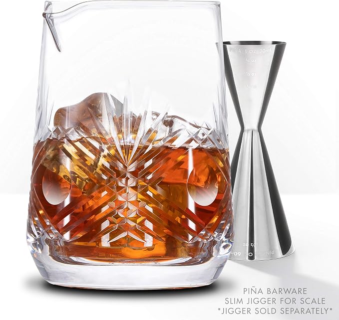 Piña Barware Seamless Hand Cut Mixing Glass - 700mL / 24oz - Professional Bartending Commercial Glassware - Image 4