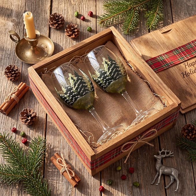Yungyan Christmas Wine Glasses Set of 4, 15 oz Stemmed Goblets Hand Painted Pine Tree Design, Clear Vintage Holiday Glassware for Winter Dinner Party, Festive Table Decor, Christmas Gifting Home Decor - Image 5