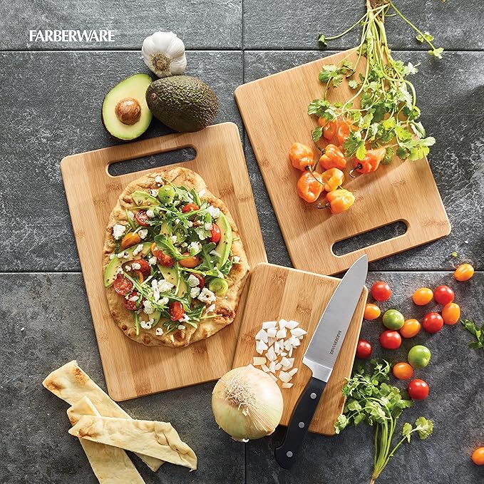 Farberware 3-Piece Wood Cutting Board Set, Reversible Chopping Boards for Meal Prep and Serving, Charcuterie Boards, Wooden Cutting Boards with Built-in Handles, Set of 3 Assorted Sizes, Bamboo - Image 3